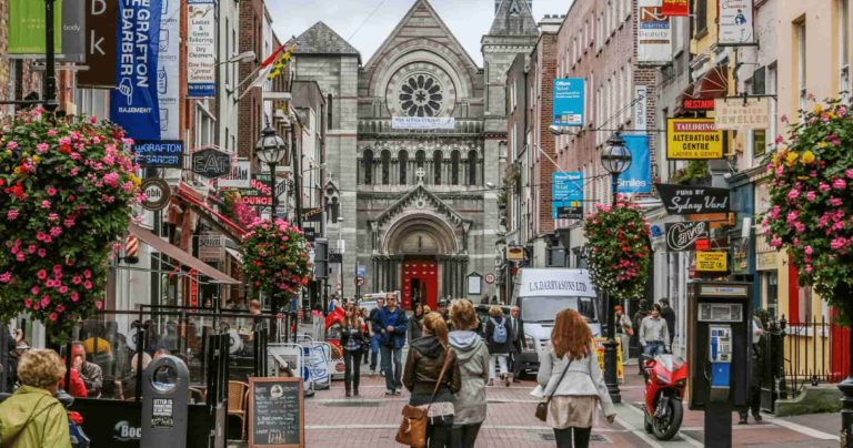 Bust shopping street in Dublin